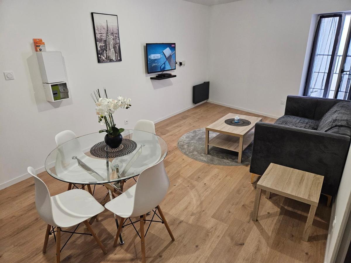 Appartamento T2 Chaleureux, Calme Et Entierement Renove. Béziers Esterno foto